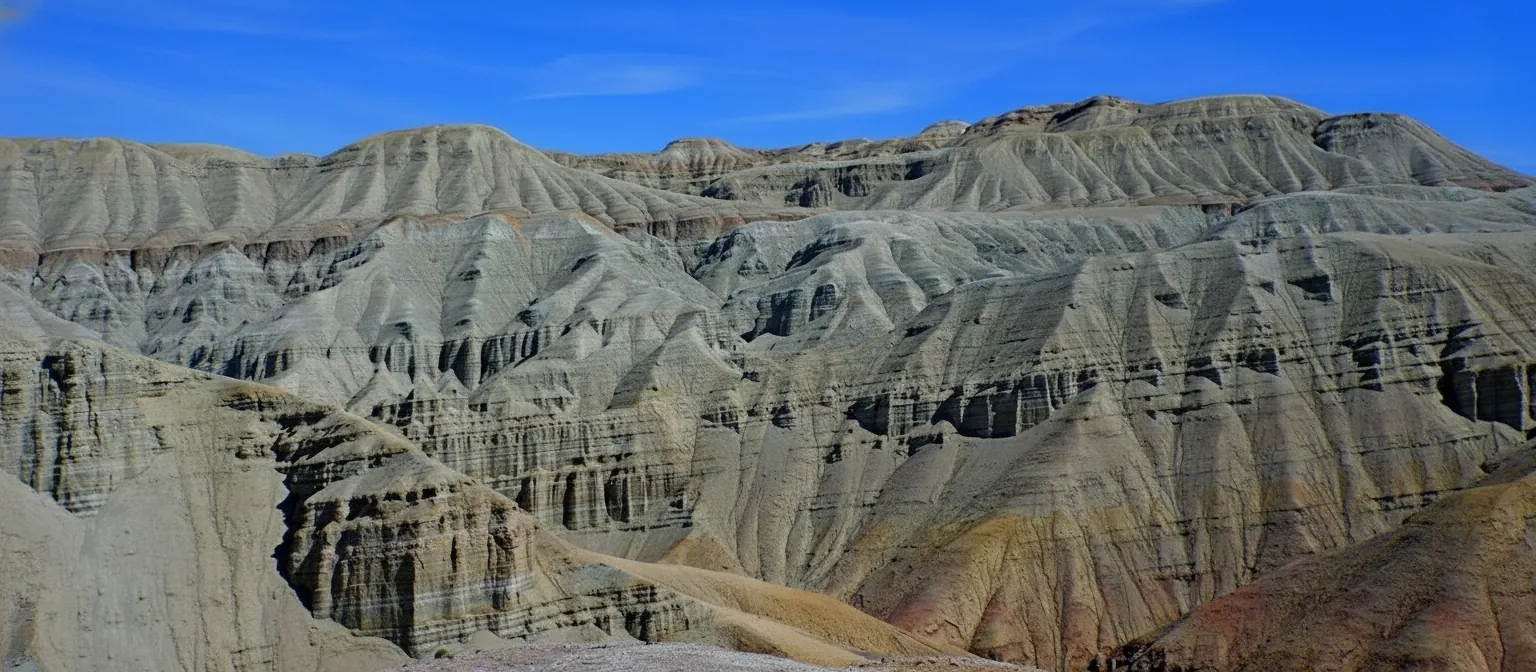 Национальный парк Алтын-Эмель — степи и горы Казахстана — 3