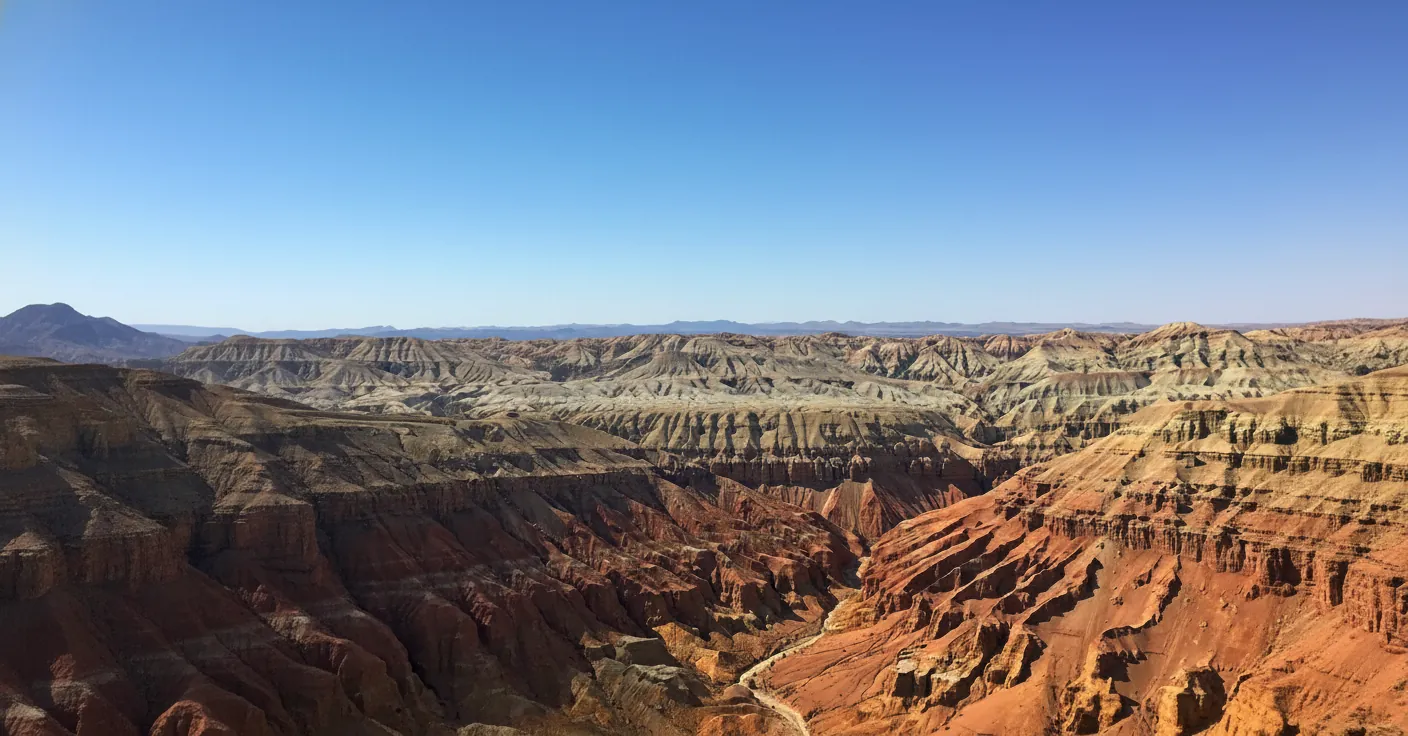 Национальный парк Алтын-Эмель — степи и горы Казахстана — 5