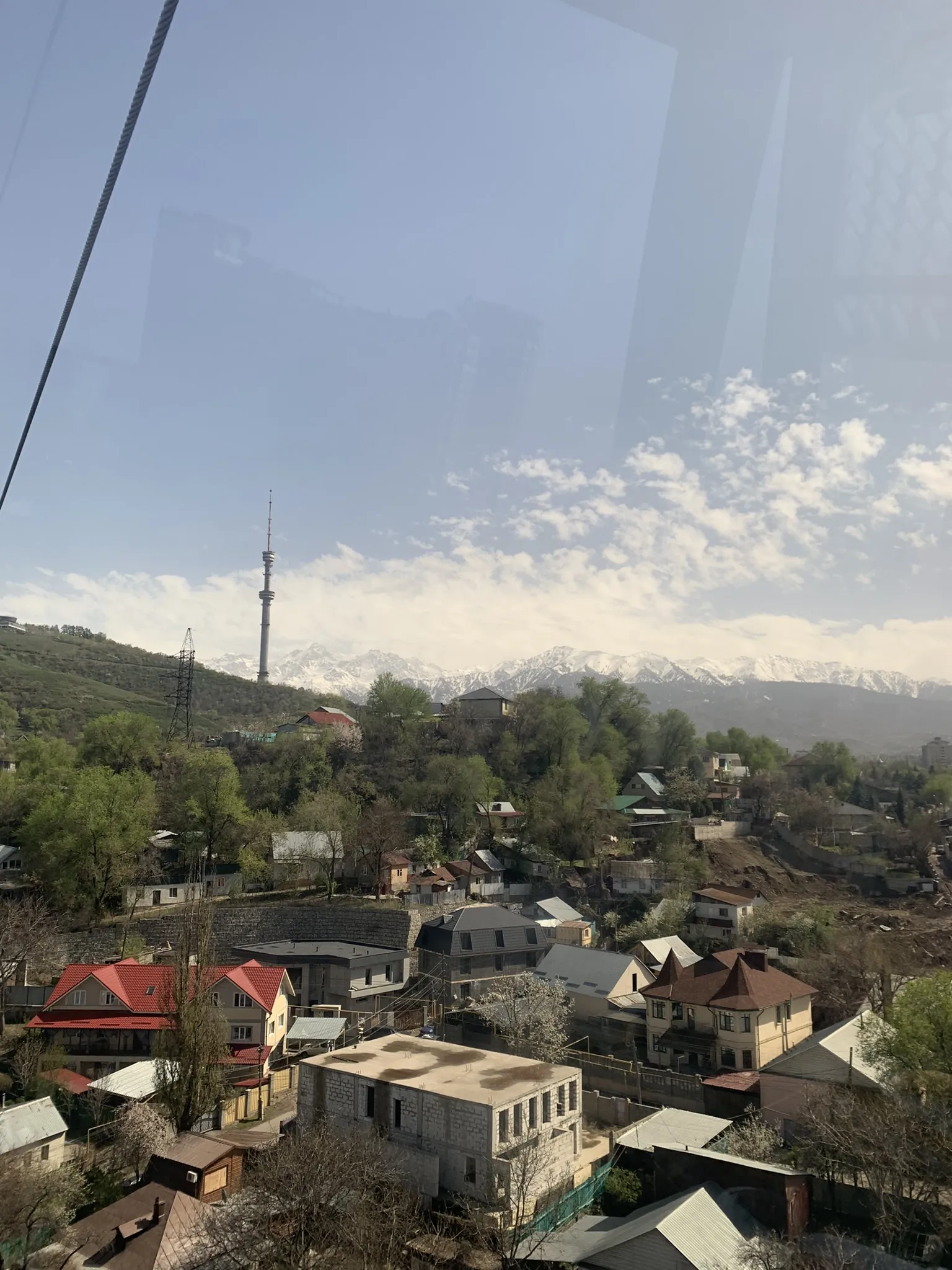 Алматы в апреле — первая зелень и цветение — 7