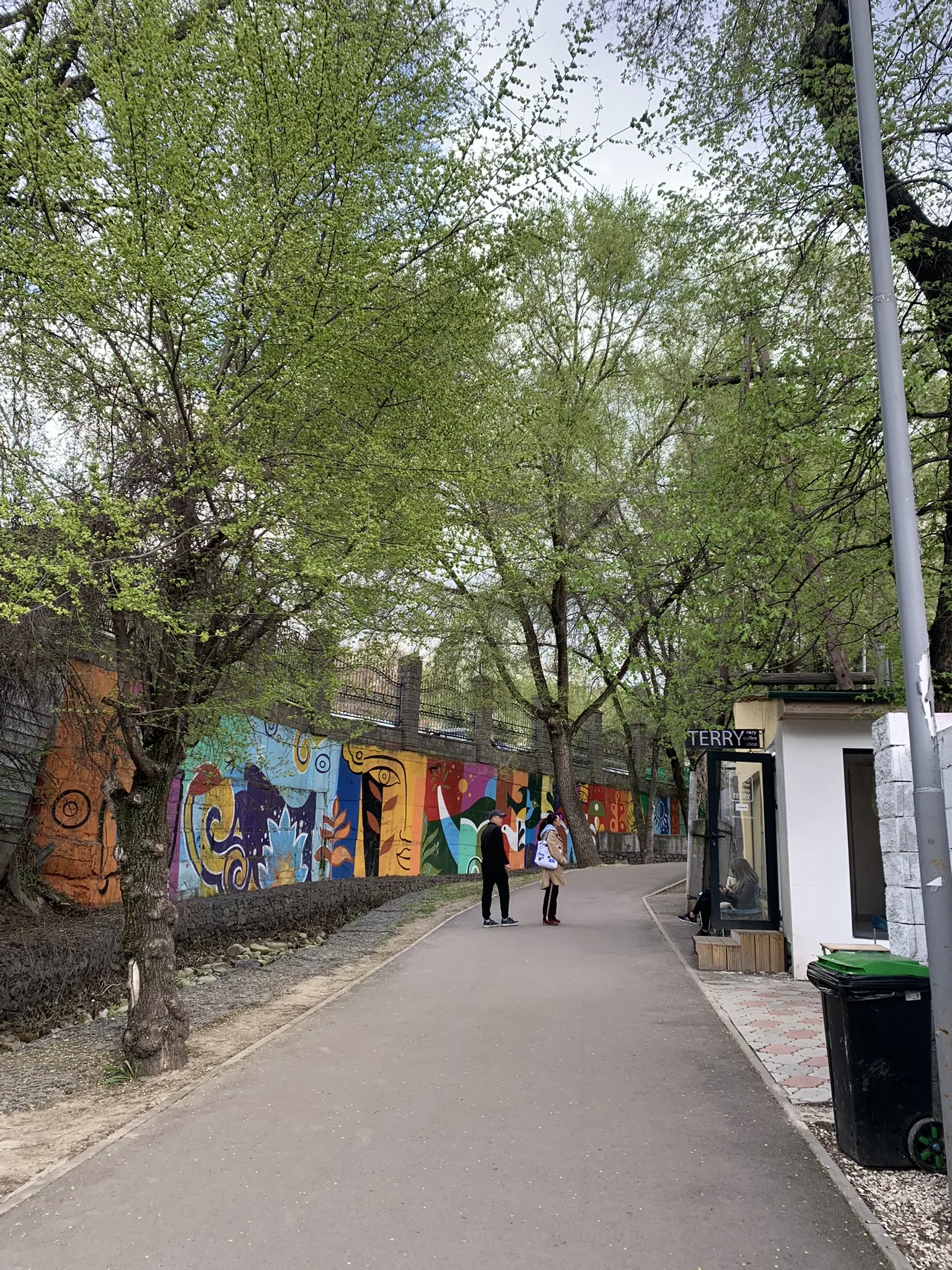 Алматы в апреле — первая зелень и цветение — 8